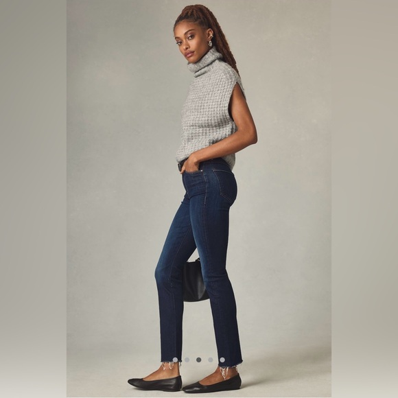 MOTHER The Dazzler Mid-Rise Straight-Leg Ankle Fray Jeans - Picture 10 of 11